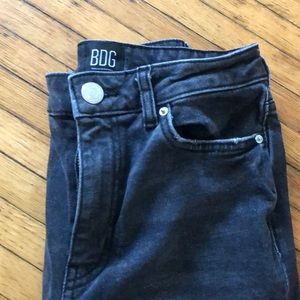 Grey mid rise ankle jeans